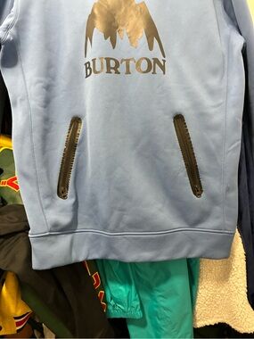 Burton Pale Blue Pullover Hoodie with Black Zipper Details